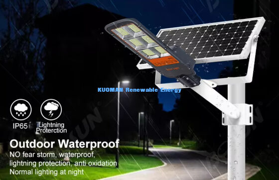 ダブルアーム防水ソーラー街路灯 100W-500W カスタマイズ可能な庭園・道路用ソーラーLEDライト