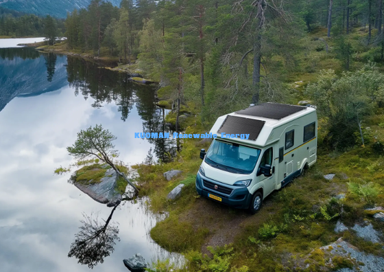 50Wフレキシブル折りたたみ式ソーラーパネル、360°曲げに強いカーボンファイバー製ソーラーチャージャー（RV、ボート、ヨット、バルコニー用）